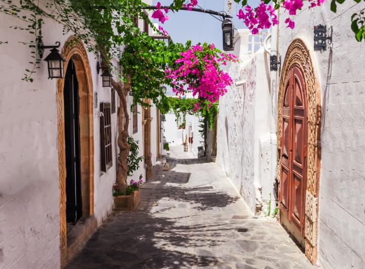 Straße in der Altstadt von Lindos